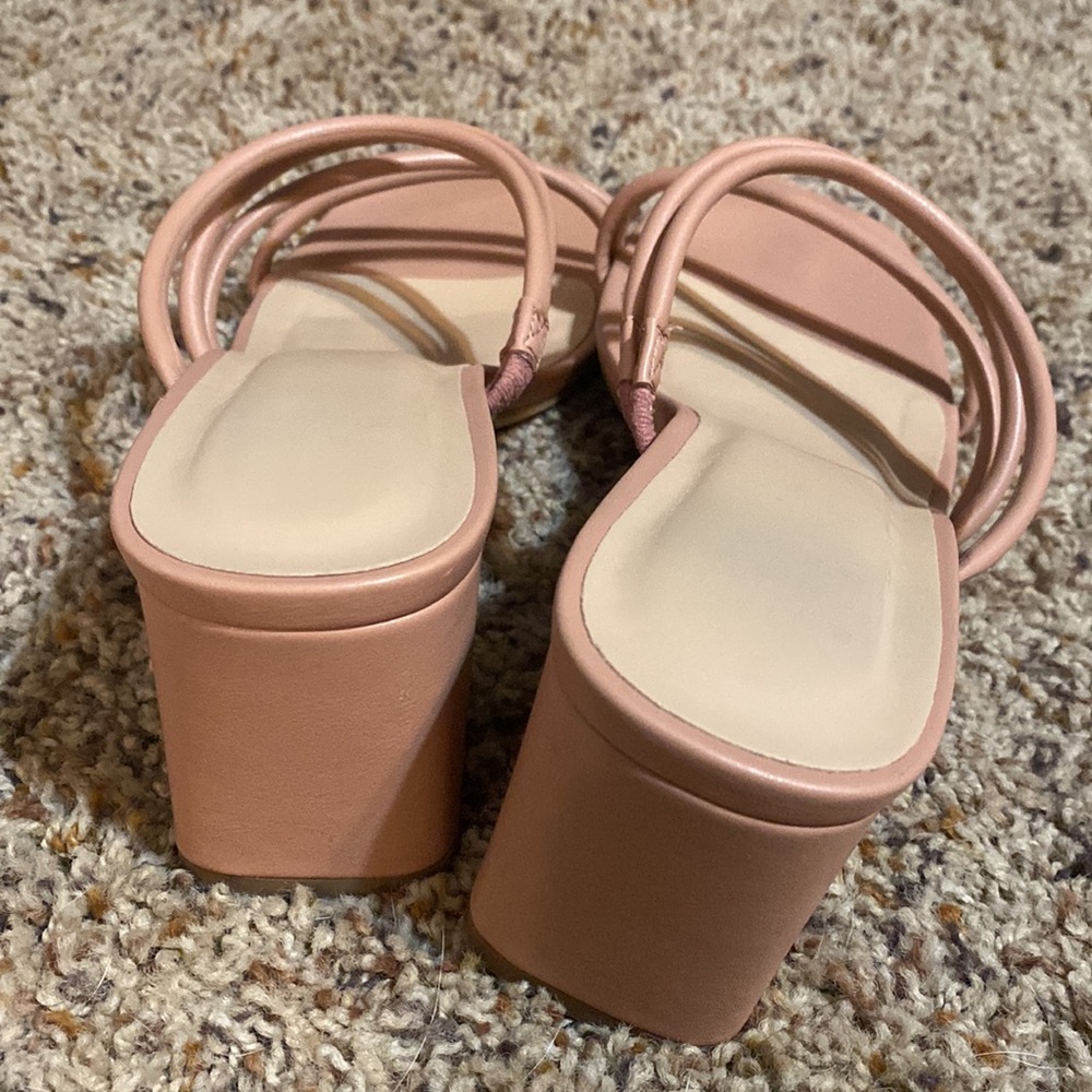 Target Nude heels - Picture 4 of 4